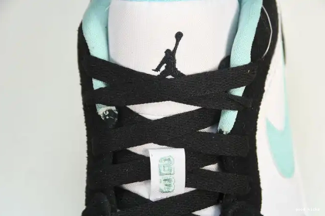 80% Off Sale 1 Island Air Green Low Jordan CQ9828-131 0407